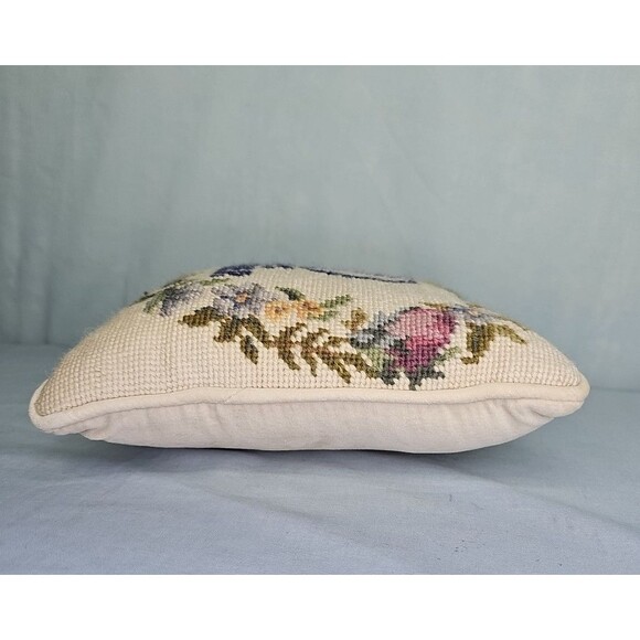 Golden Anniversary Pillow Gift Needlepoint 50 Years Together Vintage 9'' x 9'' - Picture 4 of 7